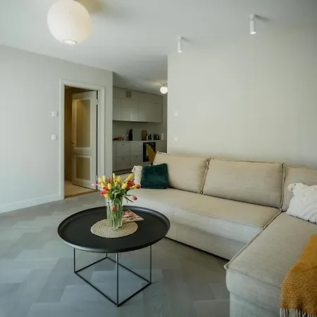 Gueldenstubbe Residences アパート クレサーレ