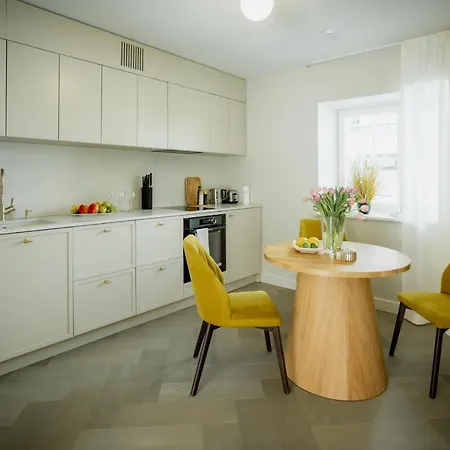 アパート Gueldenstubbe Residences