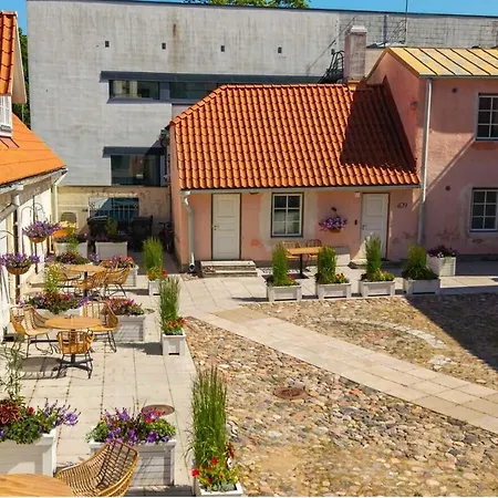 Gueldenstubbe Residences アパート