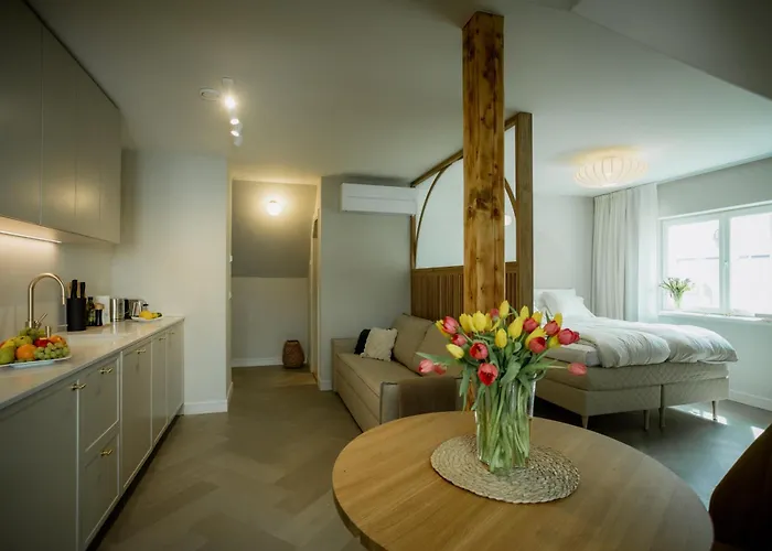 Gueldenstubbe Residences Апартаменты Курессааре